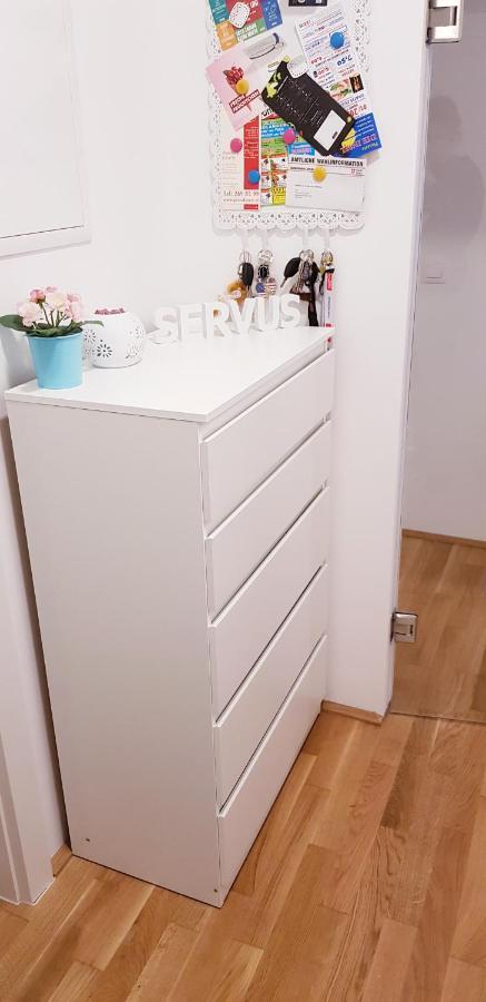 Trendy Danube Apartment - Close To Un Вена Экстерьер фото